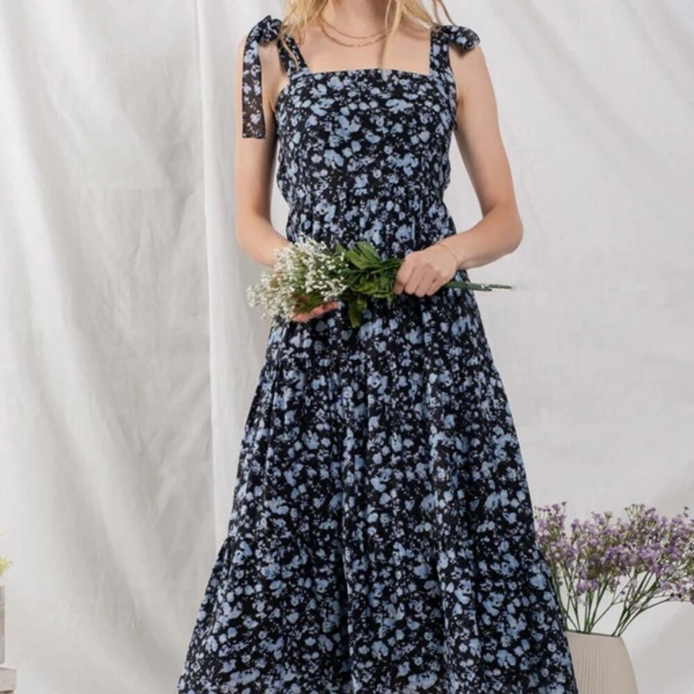 By The River Blue Floral Tie-Shoulder Maxi Dress, Size S‎